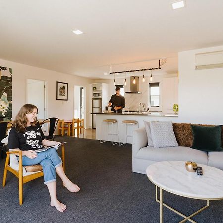 4 - Charming Space, Just A Stone Throw From Central Wanaka Esterno foto
