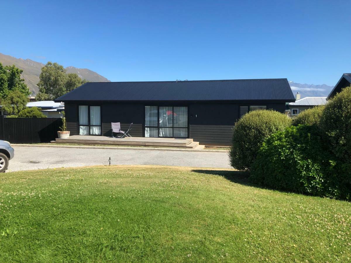 4 - Charming Space, Just A Stone Throw From Central Wanaka Esterno foto